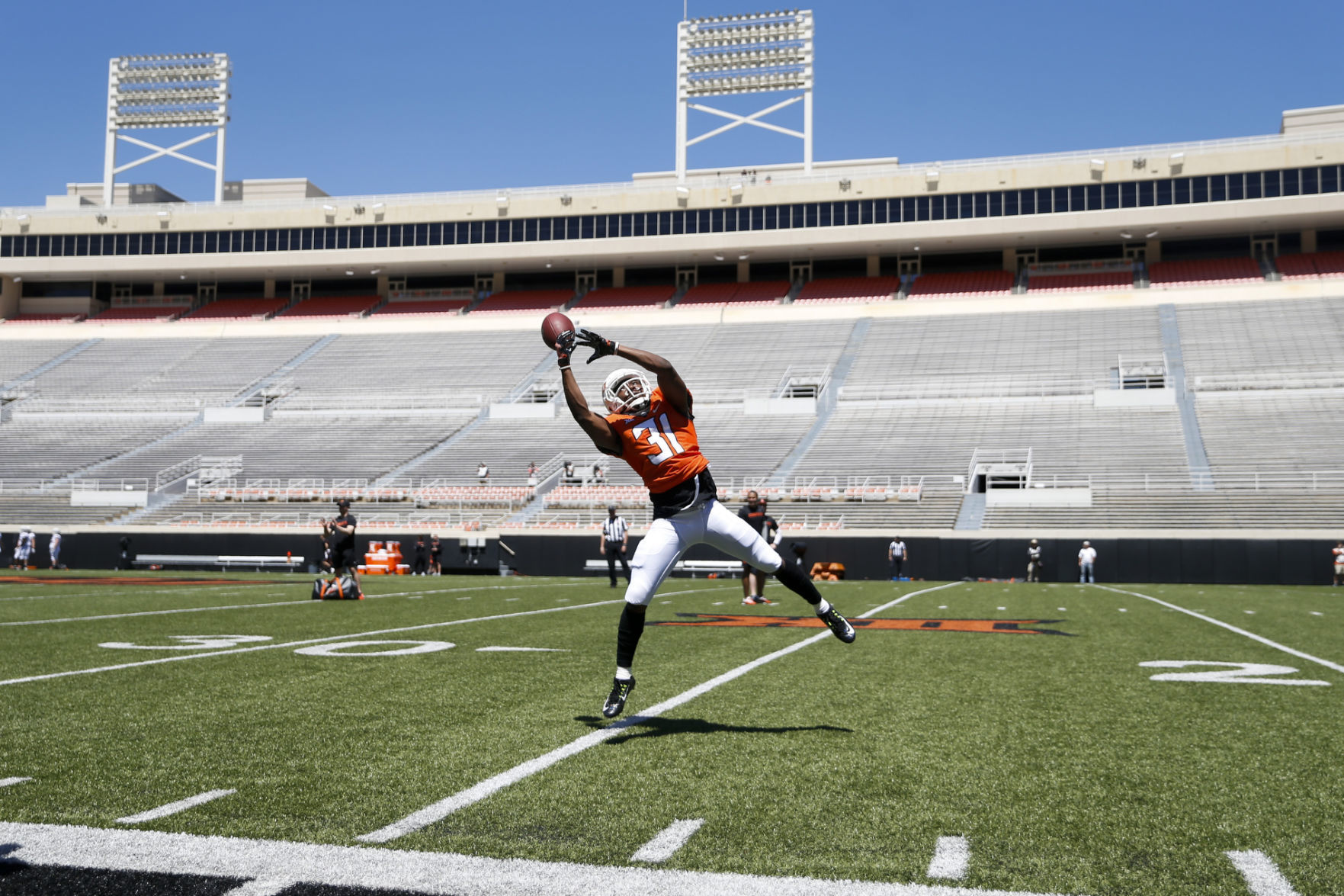 WR Taje Williams